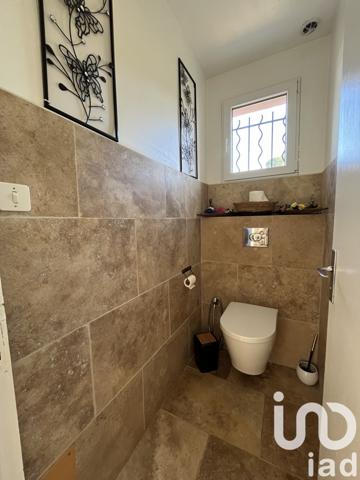 Maison à vendre 7 pièces 144 m² Bagnols-sur-Cèze