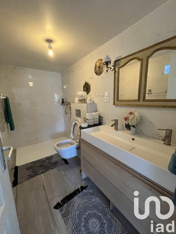 Maison à vendre 7 pièces 144 m² Bagnols-sur-Cèze