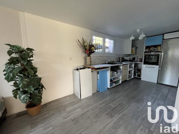 Maison à vendre 7 pièces 144 m² Bagnols-sur-Cèze