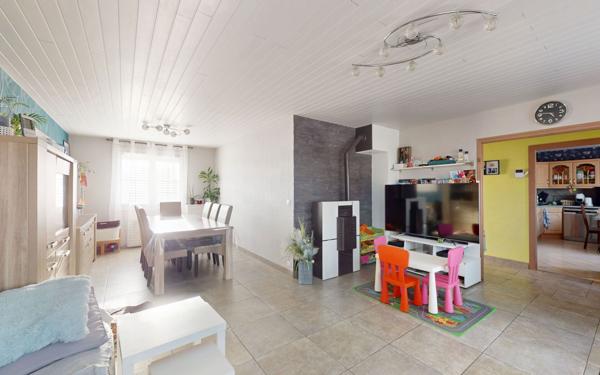 Maison à vendre    5 pièces •  Tronville-en-Barrois