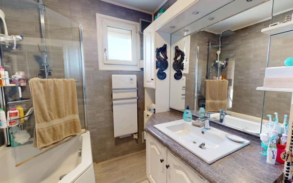 Maison à vendre    5 pièces •  Tronville-en-Barrois