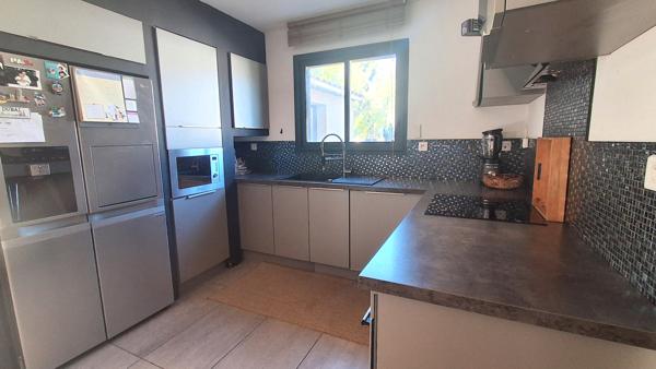 Septèmes-les-Vallons (13240) Villa indépendante composée de 2 logements