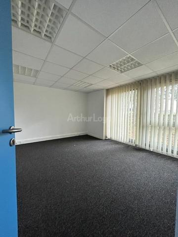 BUREAUX à LOUER de 118 m²