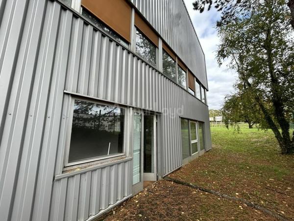 BUREAUX à LOUER de 118 m²