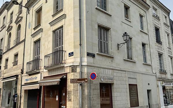 Appartement à vendre    1 pièce • 26,80 m2 Tours