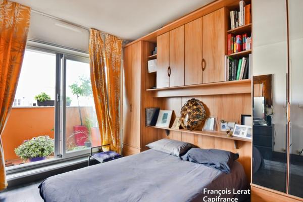 Appartement à vendre 2 pièces PARIS 9EME ARRONDISSEMENT (75) - avec balcon, parking et cave -Appartement vendu occupé - 52,29 m2 - 454 800 € honoraires d’agence inclus