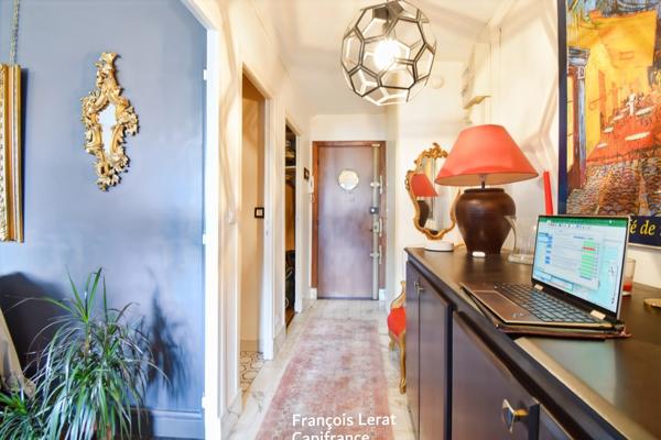 Appartement à vendre 2 pièces PARIS 9EME ARRONDISSEMENT (75) - avec balcon, parking et cave -Appartement vendu occupé - 52,29 m2 - 454 800 € honoraires d’agence inclus