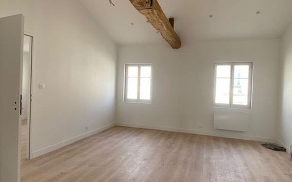 Appartement à vendre    2 pièces • 54,34 m2 Rochefort