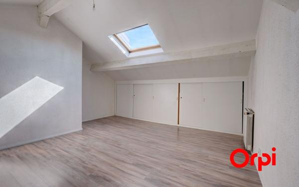 Appartement à vendre    4 pièces • 125 m2 Villeurbanne