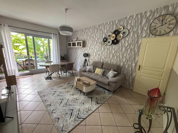 Appartement Pontoise 4 pièce(s) 78.73 m2 253 000 € **  - Référence  11242