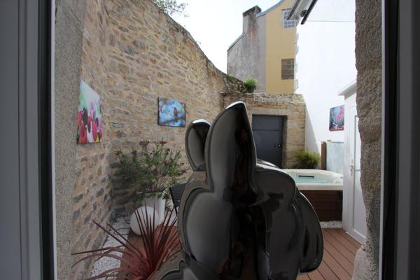 L'APPARTEMENT T2 DE CHARME & SON PATIO AVEC SPA, À FORTE RENTABILITÉ LOCATIVE SAISONNIÈRE. - A QUIMPER Quimper CENTRE Quimper PROCHE CENTRE