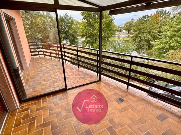 Immeuble - Maison au bord du lac d’Entzheim