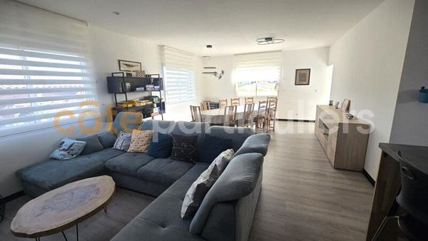 Vente Maison246 m² - 8 Pièces - VILLEMOUSTAUSSOU (11620)