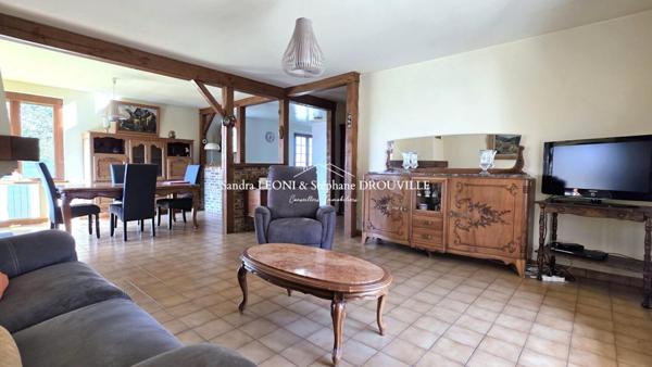 PROCHE MAINTENON CHARMANTE MAISON 4 CHAMBRES 144 m2