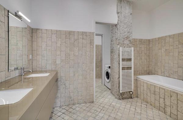 Appartement bourgeois meublé