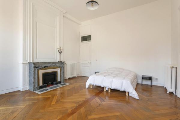 Appartement bourgeois meublé
