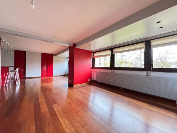 A VENDRE DANS UNE RESIDENCE DE STANDING AVEC ASCENSEUR APPARTEMENT DE 106m²