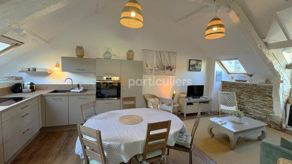 Vente
                Appartement47,82 m² - 3 Pièces -
                    CANCALE (35260)