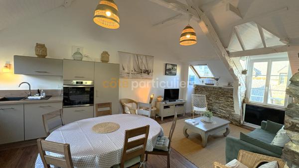 Vente
                Appartement47,82 m² - 3 Pièces -
                    CANCALE (35260)