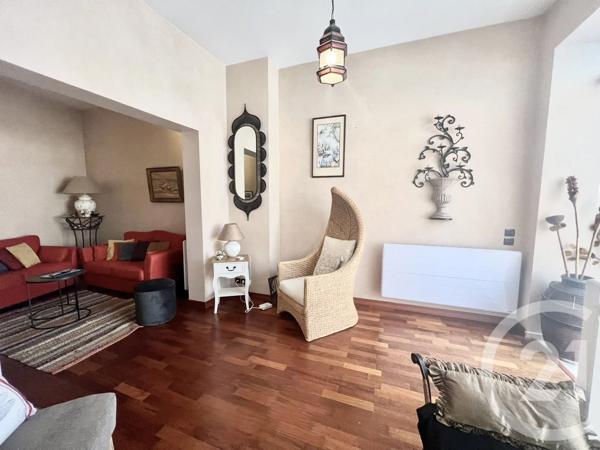 Appartement F4 à vendre  4 pièces - 94,46 m 2   DEAUVILLE  - 14