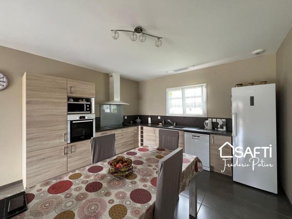 Maison de 275 m² composée de 2 habitations