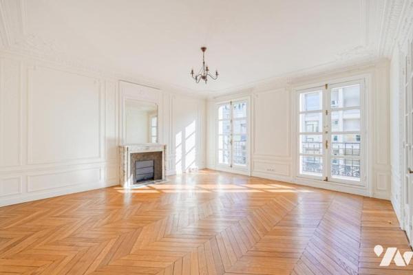 Appartement familial et de réception 