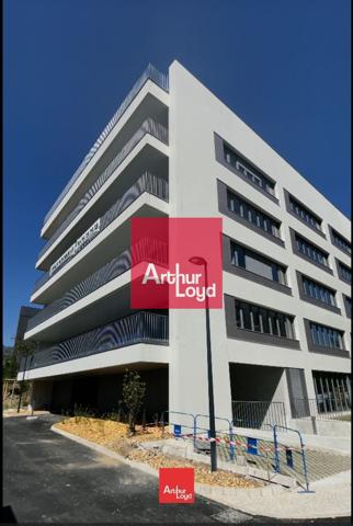 Bureaux à louer ou vendre à Echirolles visibilité Rocade Sud 3388m²