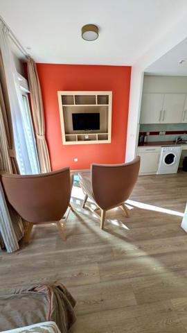 UZÈS centre ville-Appartement 33m2 + 13m2 de terrasse A SAISIR !