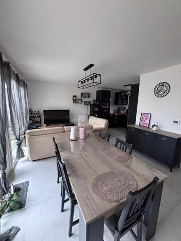 Vente                                                      Maison
                        
                     4 pièces                      63 m2                     à Verson