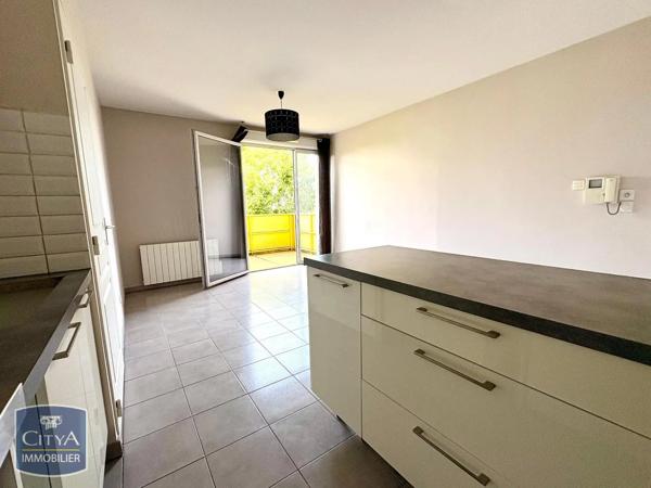 Appartement à vendre 2 pièces 42.46m² L'Isle-d'Abeau (38080)
