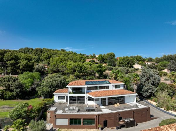 Vente Maison de luxe La Cadière-d'Azur 8 Pièces 800 m²