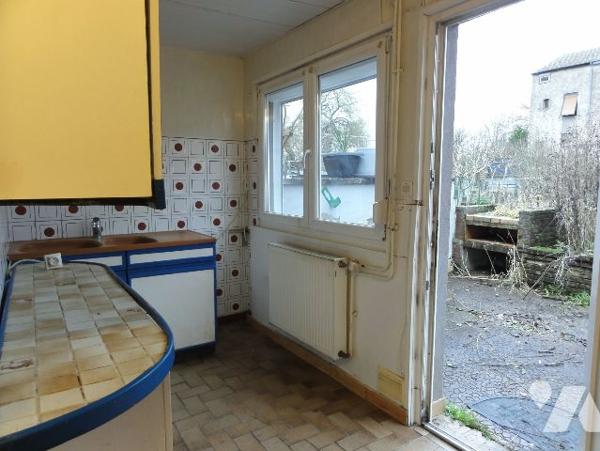 LONGLAVILLE - MAISON F4 80 M² A RENOVER