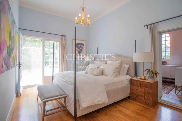 La maison du meunier perchée sur une colline, offrant une vue exceptionnelle