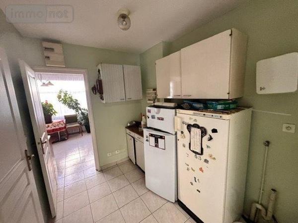 Immeuble à vendre à Lille dans le Nord (59000), ref : LC921