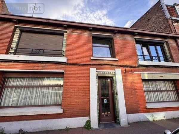 Immeuble à vendre à Lille dans le Nord (59000), ref : LC921