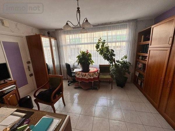 Immeuble à vendre à Lille dans le Nord (59000), ref : LC921