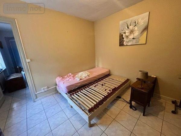 Immeuble à vendre à Lille dans le Nord (59000), ref : LC921