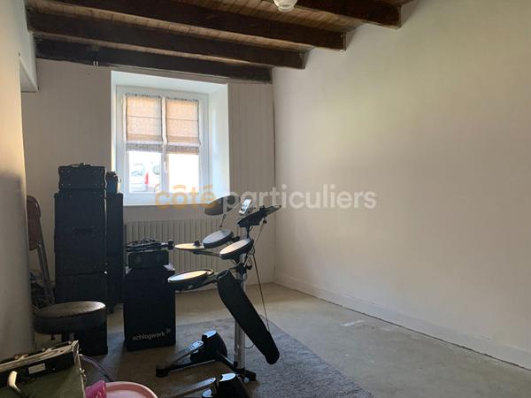 Vente Maison142 m² - 6 Pièces - MONTCUIT (50490)