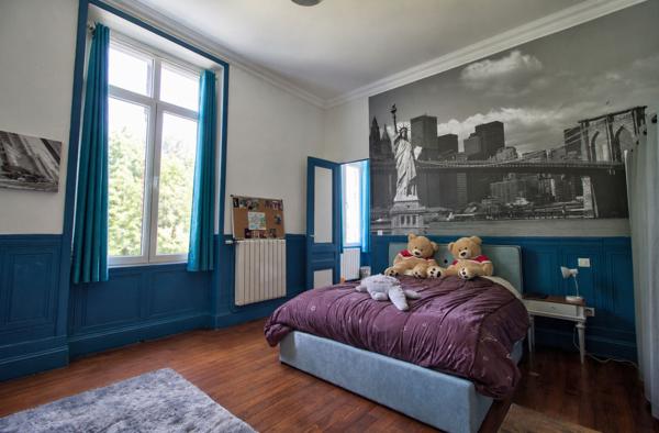 LAYRAC -Demeure de Prestige rénovée - 8 chambres dont 4 avec salle d'eau privatives, 540 m² sur Terrain de 2,4 ha