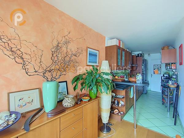 Vente
                Appartement73 m² - 3 Pièces -
                    PARIS (75013)