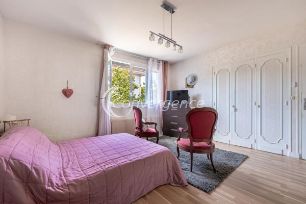 Maison 6 pièce(s) 5 chambre(s) 160 m²