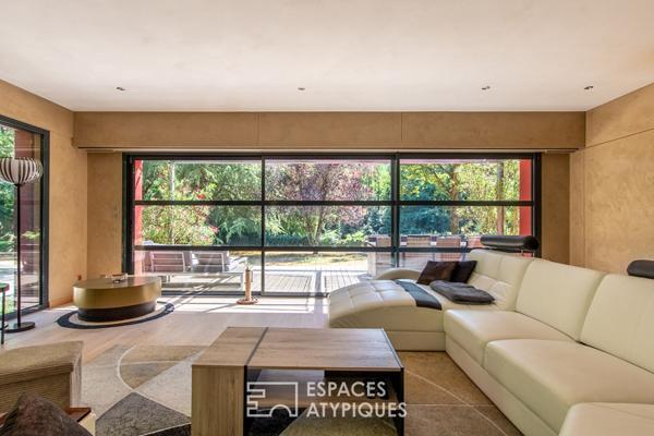 Propriété contemporaine haut de gamme dans un écrin de verdure