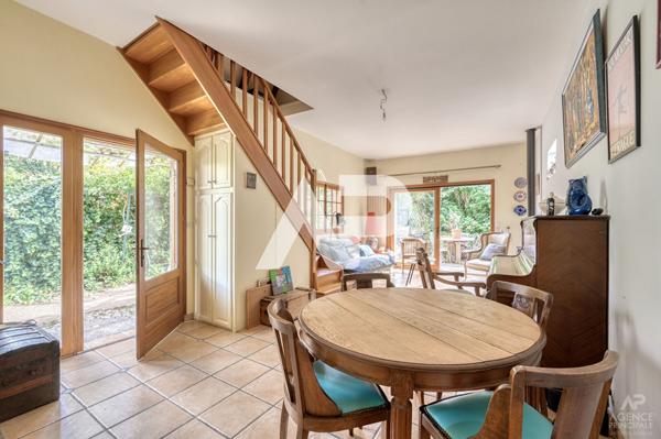 Maison Rueil Malmaison 4 pièce(s) 75m2 635 000 € **  - Référence  20108