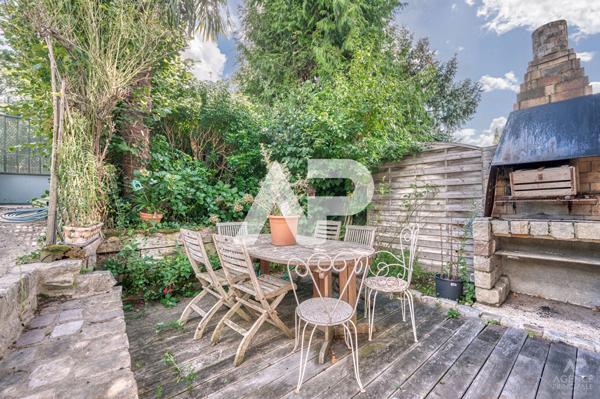 Maison Rueil Malmaison 4 pièce(s) 75m2 635 000 € **  - Référence  20108