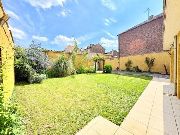 ENSEMBLE IMMOBILIER À SAINT-SAULVE – HABITATION & LOCAL PROFESSIONNEL & DOUBLE GARAGE
