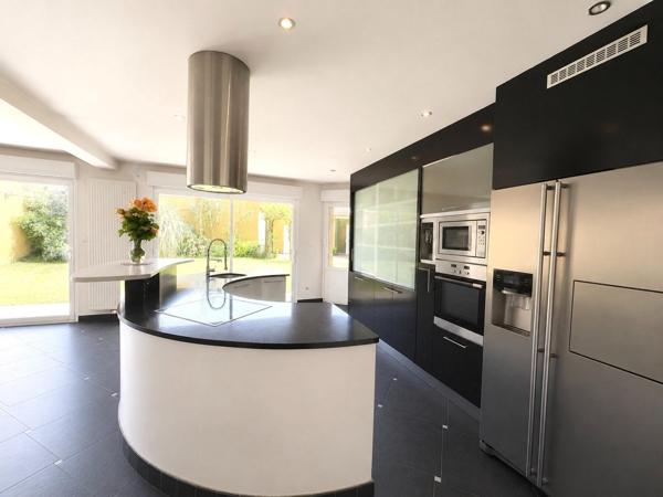 ENSEMBLE IMMOBILIER À SAINT-SAULVE – HABITATION & LOCAL PROFESSIONNEL & DOUBLE GARAGE