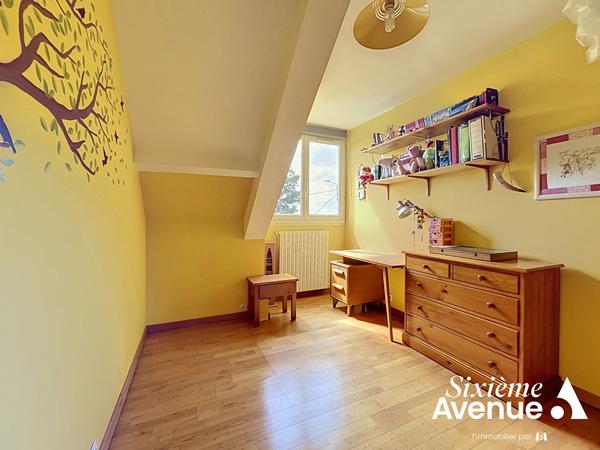 Maison 5 pièces 146 m2