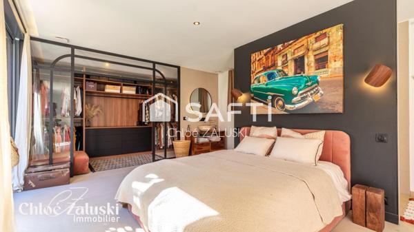 Villa d'exception de 280m², 700m de la mer