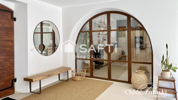 Villa d'exception de 280m², 700m de la mer