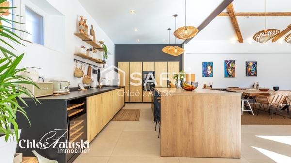 Villa d'exception de 280m², 700m de la mer